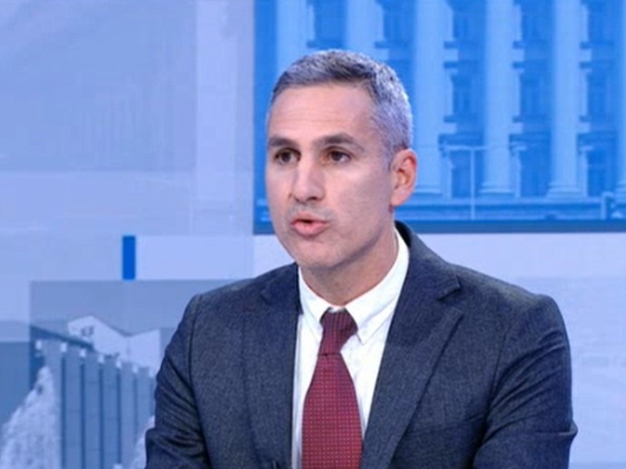 Не притискаме никого единственото което нашата група заедно с Демократична